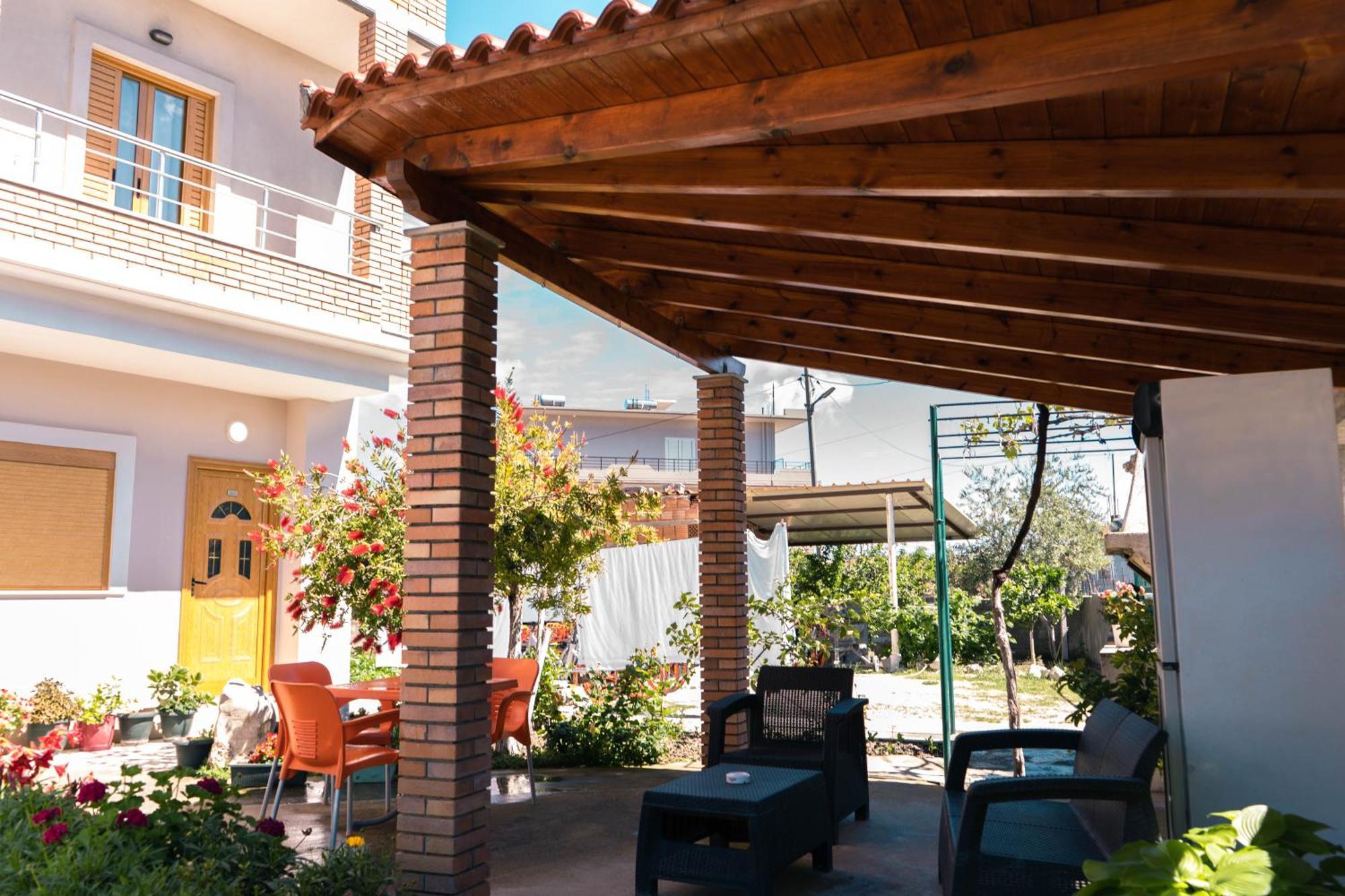 Vila Anxhelo Vlorë Екстериор снимка