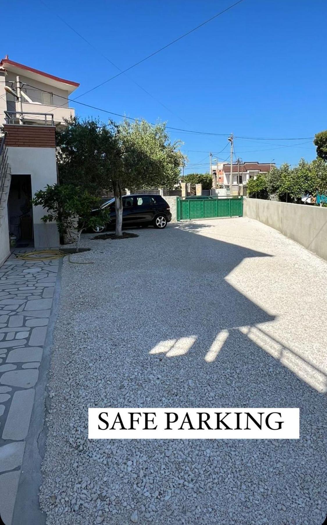 Vila Anxhelo Vlorë Екстериор снимка